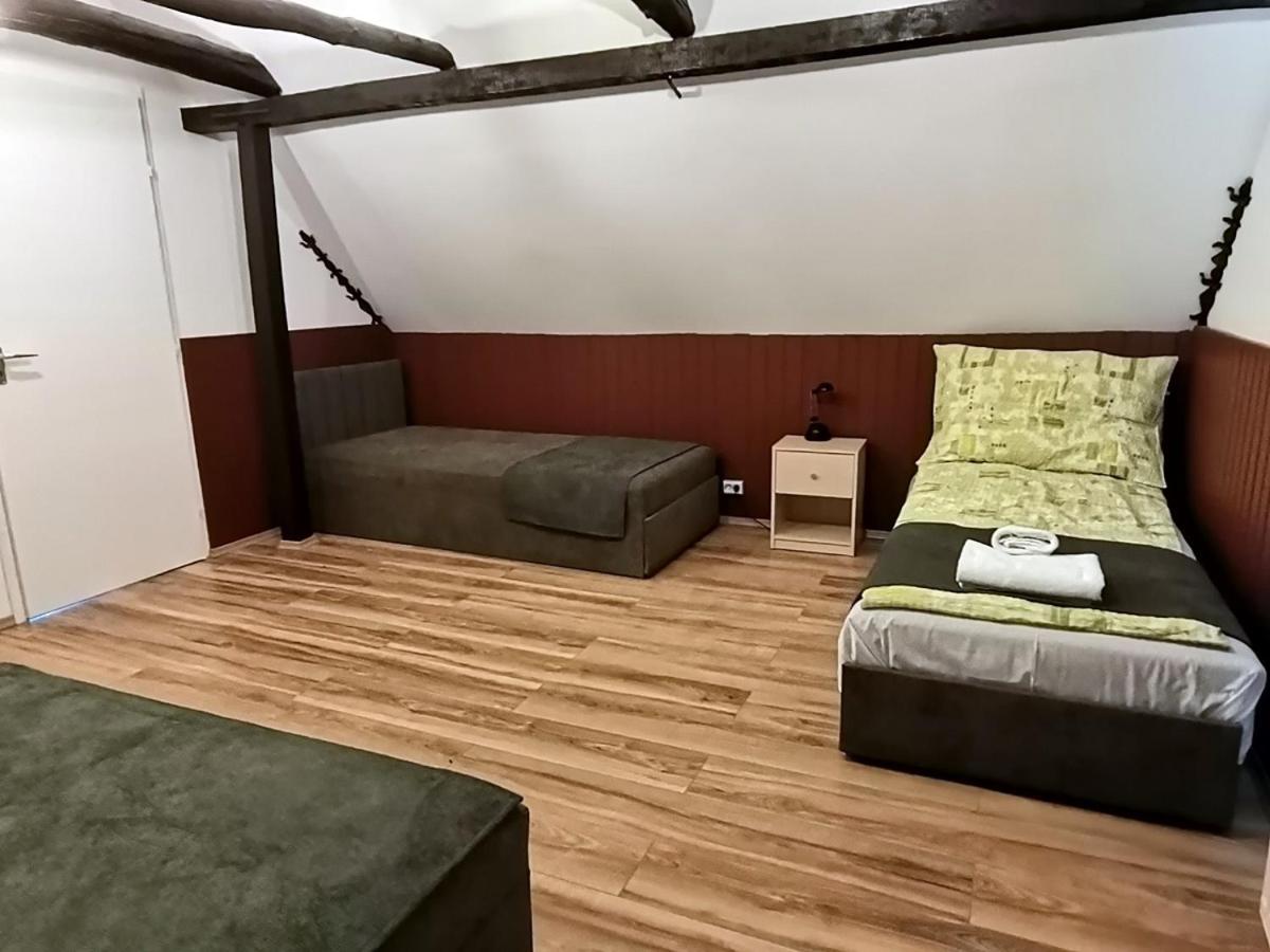 Bed and Breakfast Nagy-Magyarország Park Isztimér Esterno foto